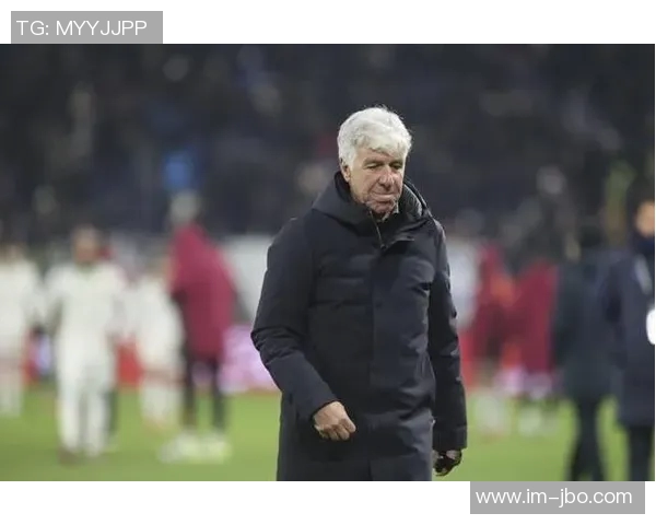 罗马诺曝加斯佩里尼与罗马总监激烈争论引援进度不满 罗马诺曝加斯佩里尼与罗马总监激烈争论引援进度不满