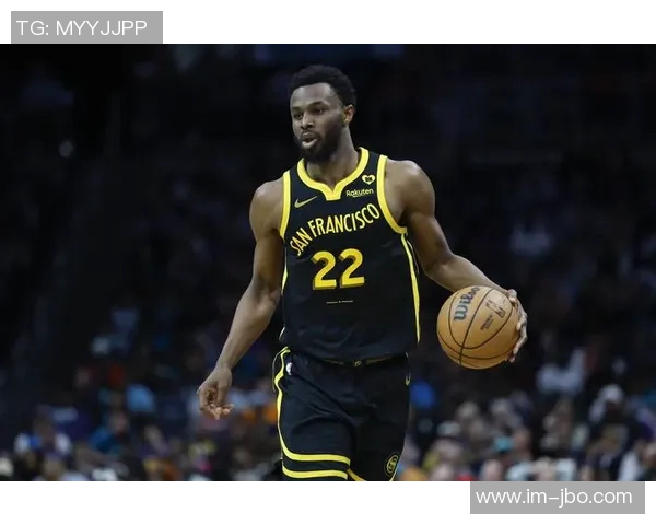 末节关键时刻三分球助力安德鲁维金斯贡献15分5篮板5助攻表现出色 末节关键时刻三分球助力安德鲁维金斯贡献15分5篮板5助攻表现出色