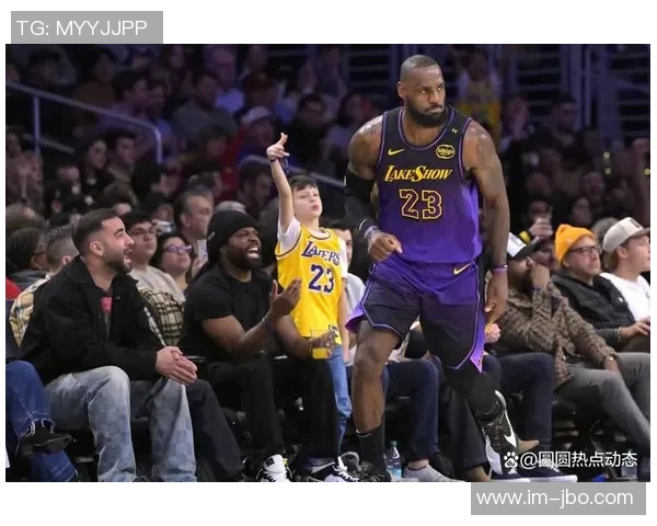 开拓者历史上共402名球员詹姆斯交手212人杨瀚森和库克成为最新成员